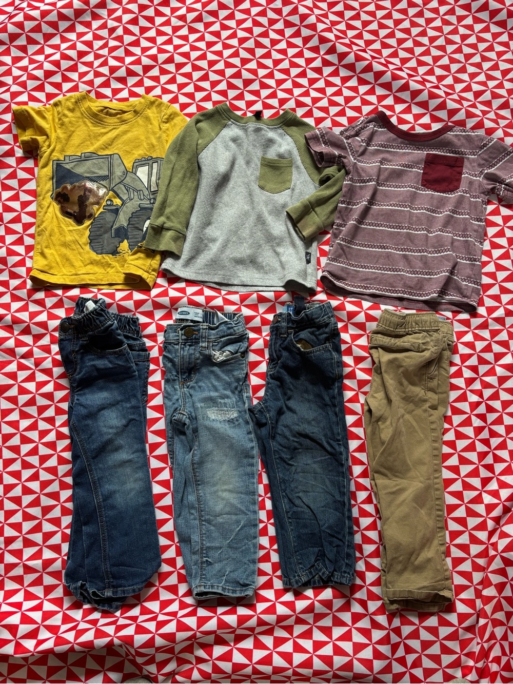 Boys 2T clothing lot